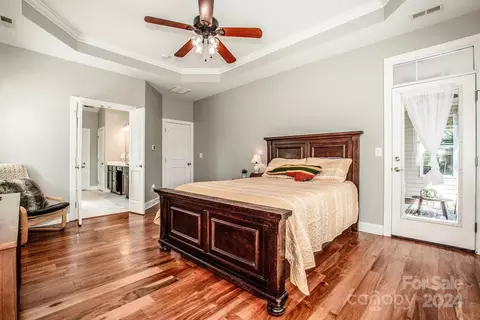 5130 Waterside Cir, Sherrills Ford, NC 28673 photo 19