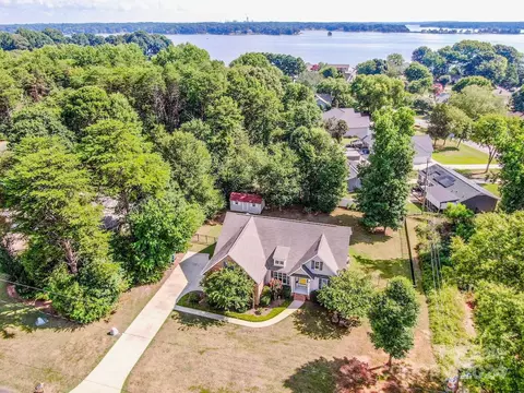 5130 Waterside Cir, Sherrills Ford, NC 28673 photo 27