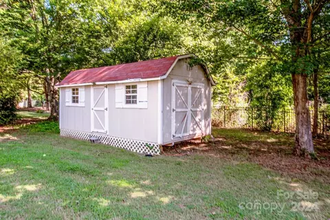 5130 Waterside Cir, Sherrills Ford, NC 28673 photo 26