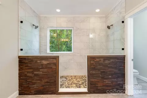 Bath - 539 Fourth Baxter Xing, Fort Mill, SC 29708 photo 3 of 5
