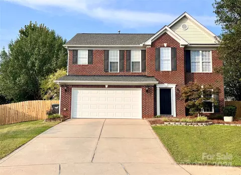 6530 Black Oasis Cir, Fort Mill, SC 29708