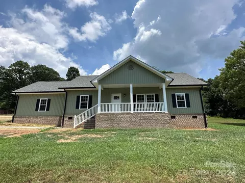 2909 Old Highway Loop, Connelly Springs, NC 28612