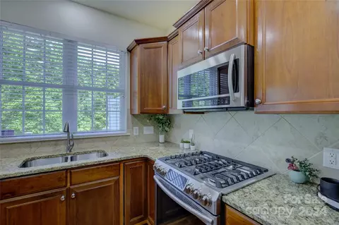 1104 Drayton Ct, Fort Mill, SC 29708 photo 17