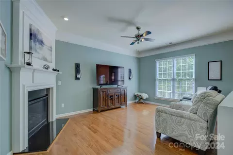1104 Drayton Ct, Fort Mill, SC 29708 photo 7