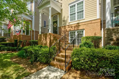 1104 Drayton Ct, Fort Mill, SC 29708 photo 3