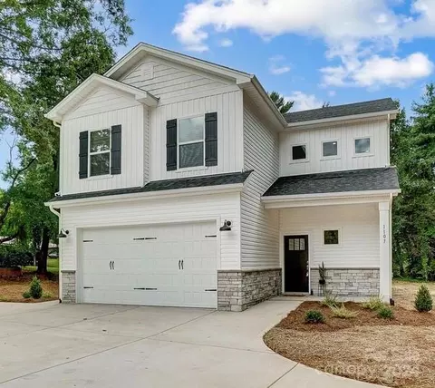 1107 N Center St, Statesville, NC 28677