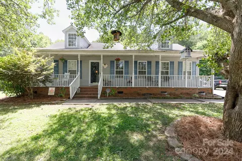 1670 Dawson Ct, Rock Hill, SC 29730