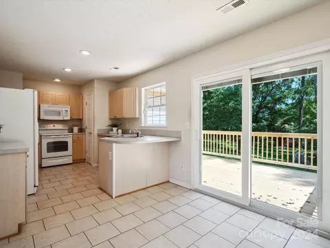 2113 River Chase Dr, Monroe, NC 28110 photo 9