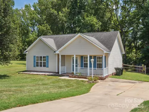 2113 River Chase Dr, Monroe, NC 28110 photo 2
