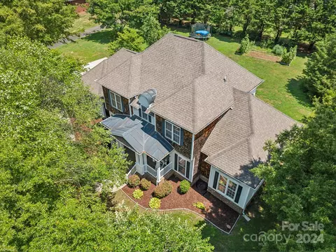 514 Heather Pl, Monroe, NC 28112 photo 9