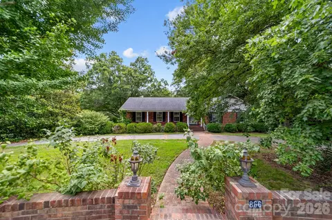 866 Concord Rd, Davidson, NC 28036 photo 5