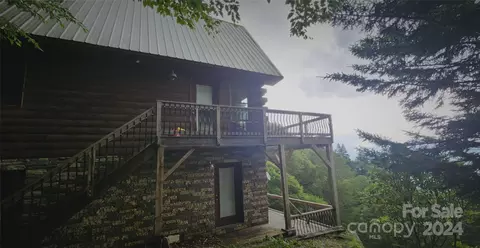 4406 Greenspire Dr, Sylva, NC 28779