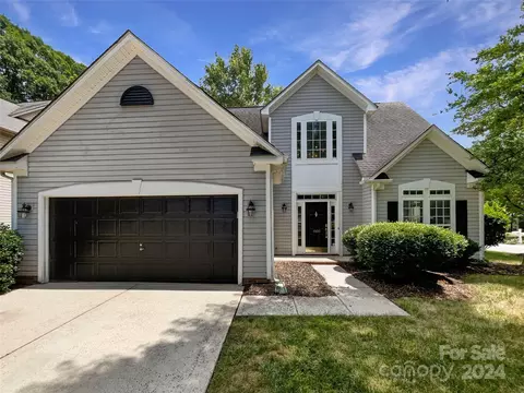 9100 Whittel Pl, Charlotte, NC 28216