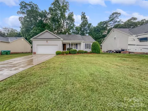 314 Iowa Ave, Bessemer City, NC 28016