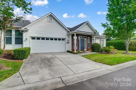 9209 Duckhorn Dr, Charlotte, NC 28277