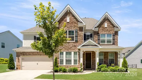 3039 Quinebaug Rd, Fort Mill, SC 29715