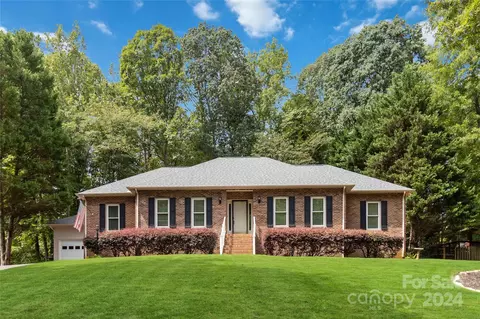 2243 Audubon Dr, Rock Hill, SC 29732