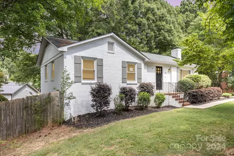 1512 Rama Rd, Charlotte, NC 28211