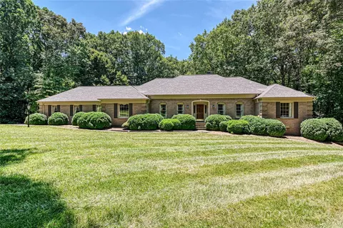 3005 Houston Branch Rd, Charlotte, NC 28270