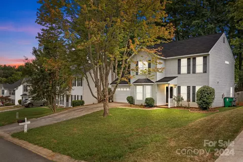 8424 Conner Ridge Ln, Charlotte, NC 28269