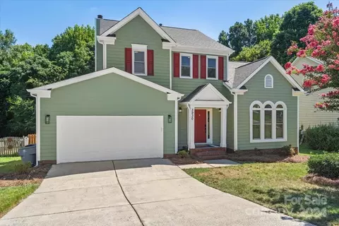 3930 Yorkford Dr, Charlotte, NC 28269