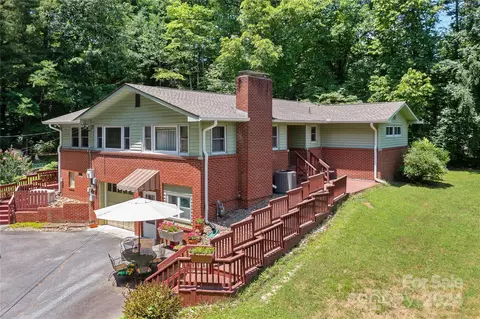 249 Ewart Dr, Hendersonville, NC 28739