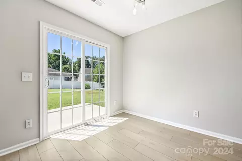 10793 Traders Ct, Davidson, NC 28036 photo 11