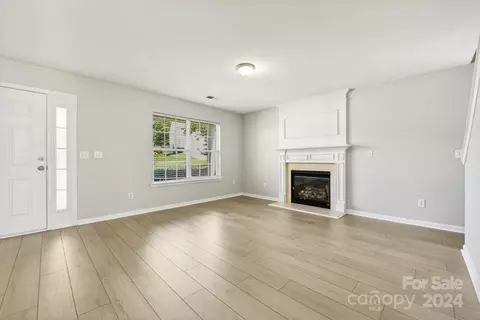 10793 Traders Ct, Davidson, NC 28036 photo 6