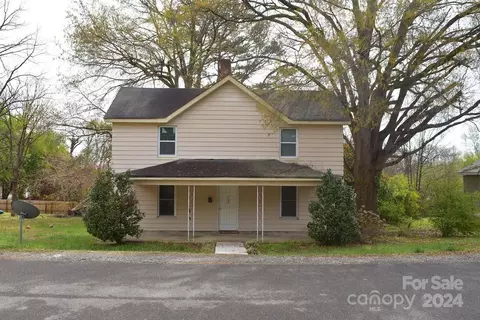 103 S Inman Ave, Bessemer City, NC 28016