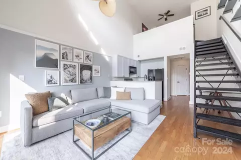115 Park 413 Ave #413, Charlotte, NC 28203