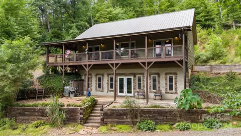 3500 Silver Creek Rd, Mill Spring, NC 28756
