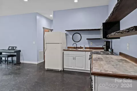 3500 Silver Creek Rd, Mill Spring, NC 28756 photo 14