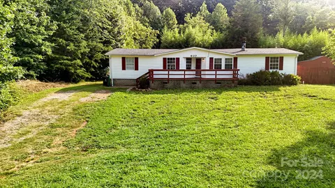 637 Hill Rd, Lincolnton, NC 28092