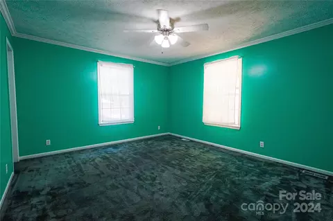 Bedroom - 131 Mayflower Ln, Sylva, NC 28779 photo 2 of 2