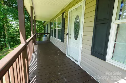 Exterior - 131 Mayflower Ln, Sylva, NC 28779 photo 1 of 1
