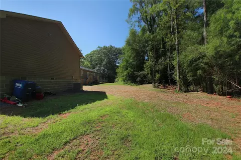 Other - 411 A B Spring St, Denton, NC 27239 photo 10 of 11