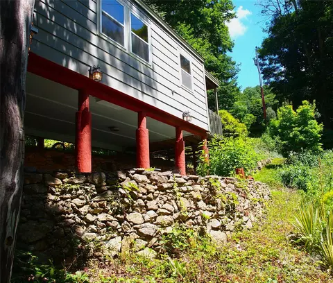 Exterior - 15281 Betsys Gap Rd, Clyde, NC 28721 photo 2 of 18