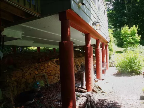 Exterior - 15281 Betsys Gap Rd, Clyde, NC 28721 photo 5 of 18