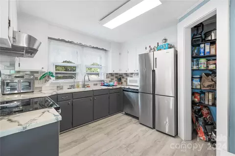 Kitchen - 500 Jackson St, Kannapolis, NC 28083 photo 3 of 3