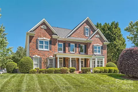 10205 Vixen Ln, Huntersville, NC 28078