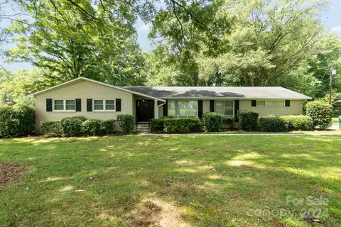 3506 Back Creek Church Rd, Charlotte, NC 28213