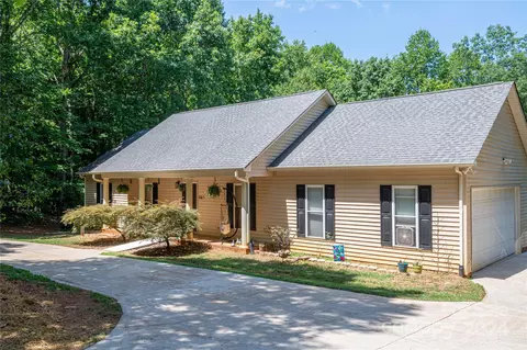 546 Shady Ln, Lincolnton, NC 28092