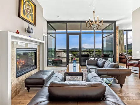 60 N Market 903 St #903, Asheville, NC 28801