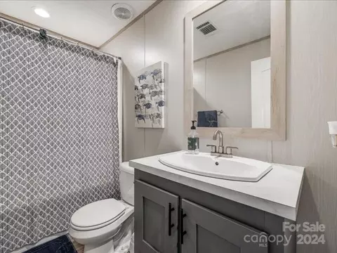 Bath - 416 Sumter St, Clover, SC 29710 photo 2 of 3