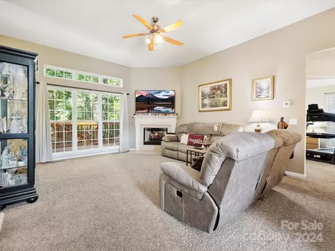 Living - 5752 Spring Gate Nw Ct NW, Concord, NC 28027 photo 1 of 2
