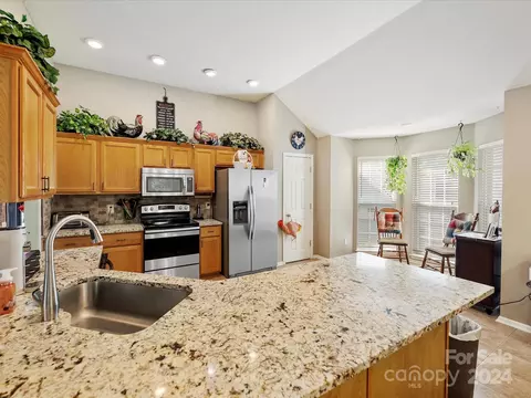 Kitchen - 5752 Spring Gate Nw Ct NW, Concord, NC 28027 photo 2 of 6