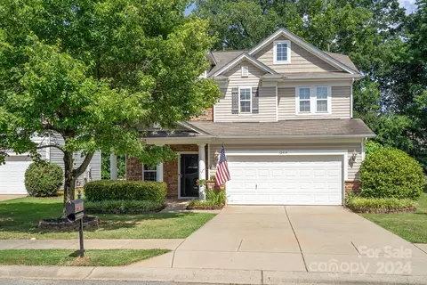 12414 Cumberland Cove Dr, Charlotte, NC 28273