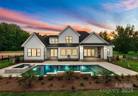 609 Marvin Rd, Marvin, NC 28173