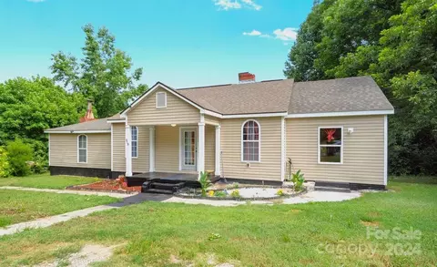 518 W 21st St, Kannapolis, NC 28081