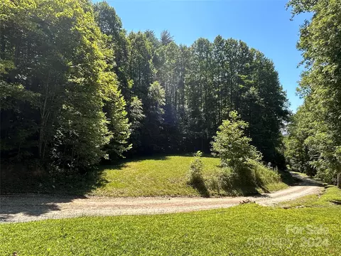 41 Glory Mountain Road #41, Bryson City, NC 28713